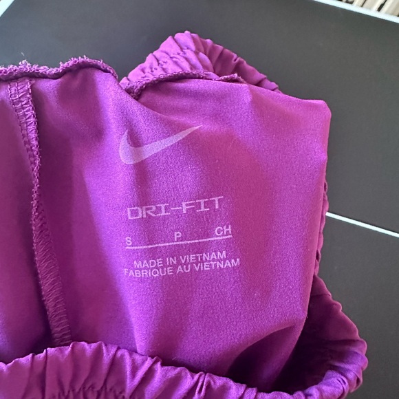 Nike Kids Magenta Jogger Pants - Picture 3 of 4